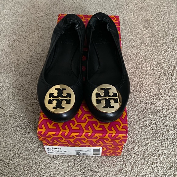 Tory Burch Reva Black / Gold Flats Size 6 - Picture 3 of 7
